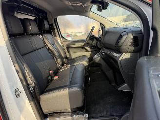 Toyota Proace 75 kWh Electric Worker Professional Extra Range L1 picture 14