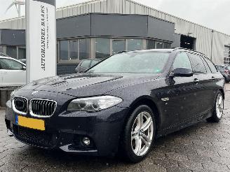 uszkodzony samochody osobowe BMW 5-serie Touring 535i M Sport Edition High Executive 2014/11