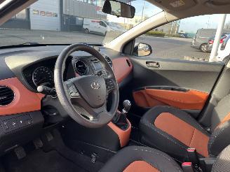 Hyundai I-10 1.0i i-Motion Comfort picture 12