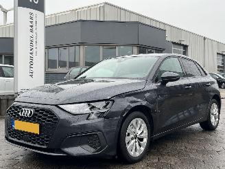 krockskadad bil auto Audi A3 Sportback 40 TFSI e Edition 2022/5