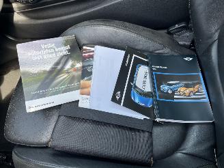 Mini Cooper 1.5 Cooper Marylebone picture 23