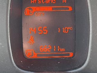 Fiat Panda 1.0 Hybrid City Cross picture 17