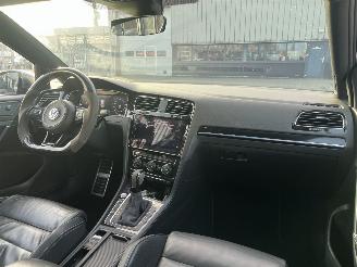 Volkswagen Golf 2.0 TSI 4Motion R 310PK AUTOMAAT PANO picture 13