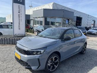 Damaged car Opel Corsa 1.2 Turbo Hybrid Ultimate 2025/2