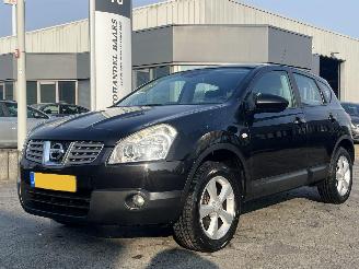 Damaged car Nissan Qashqai 1.6 Acenta 2009/5