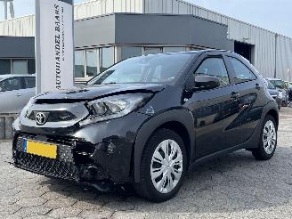 skadebil auto Toyota Aygo X 1.0 VVT-i MT Play 2022/11