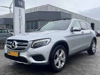 damaged passenger cars Mercedes GLC 220 d 4MATIC Prestige AUTOMAAT PANO 2016/1