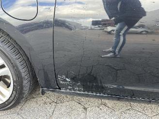 Volvo V-60 2.4 D6 AWD Plug-In Hybrid R-Design picture 14