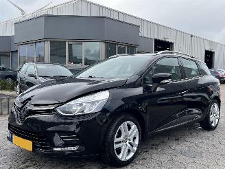 Avarii autoturisme Renault Clio Estate 0.9 TCe Zen 2017/4
