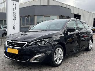 Avarii autoturisme Peugeot 308 SW 1.2 PureTech Allure 2015/10