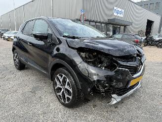 Renault Captur Automaat 1.3 TCe Initiale Paris picture 3