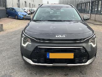 Kia Niro 1.6 GDi Hybrid DynamicLine picture 2