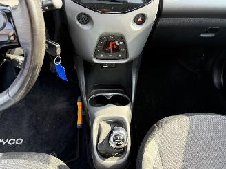 Toyota Aygo CABRIO-TOP x-cite picture 20