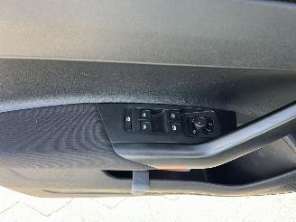 Volkswagen Polo 1.0 TSI Life picture 14