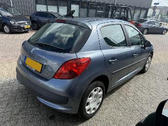 Peugeot 207 1.4 VTi Cool \'n Blue picture 5