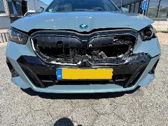 BMW 5-serie Touring 550e xDrive picture 9