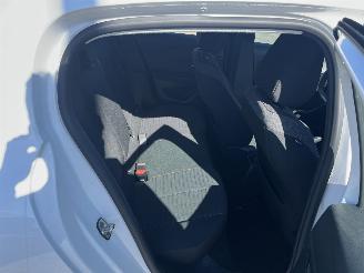 Peugeot 208 1.2 PureTech Active Pack picture 10