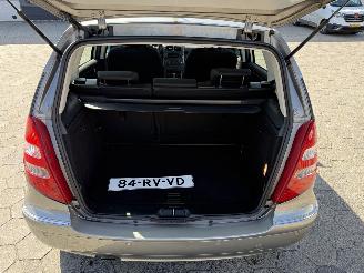 Mercedes A-klasse AUTOMAAT 170 Elegance picture 12