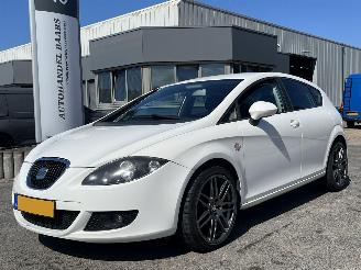 damaged passenger cars Seat Leon 1.2 TSI Reference 2011/2