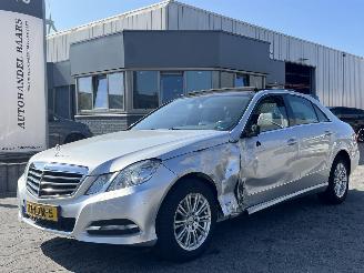Schadeauto Mercedes E-klasse 300 CDI Avantgarde AUTOMAAT PANO 2010/7