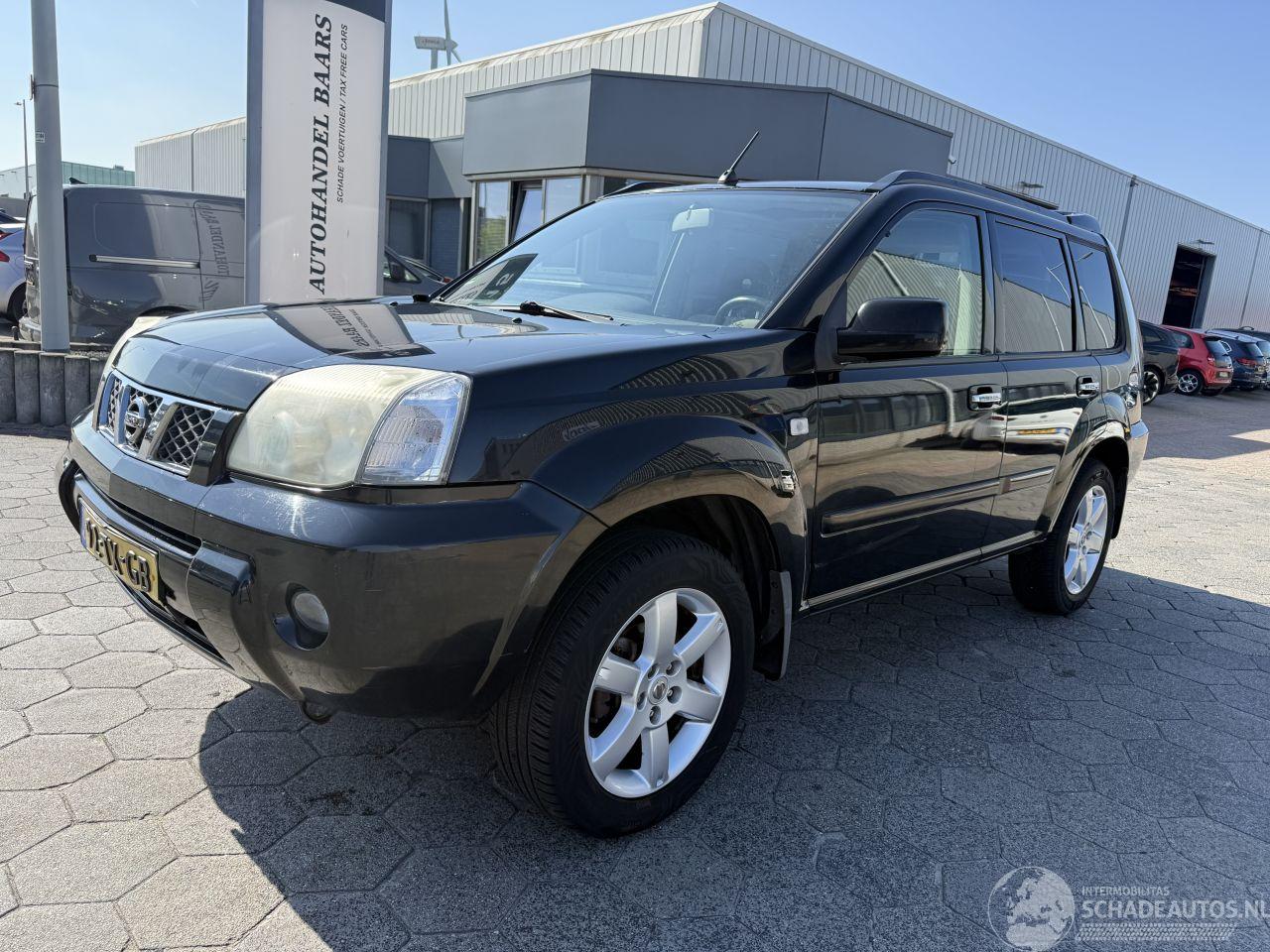 Nissan X-Trail 2.0 Columbia Style 2wd