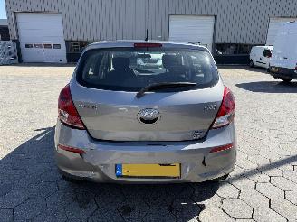 Hyundai I-20 1.2i i-Deal picture 5