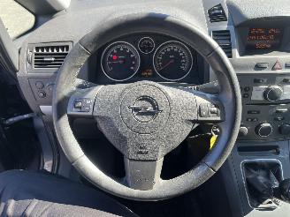 Opel Zafira 1.6 Business picture 14