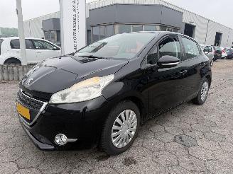  Peugeot 208 1.0 VTi 2013/9