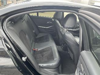 BMW 3-serie 330i High Executive AUTOMAAT picture 12