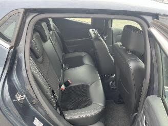 Renault Clio 0.9 TCe Intens picture 11