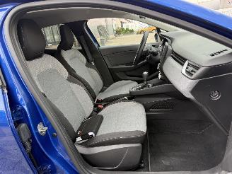 Mitsubishi Colt 1.0T MT Intense picture 16