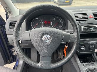 Volkswagen Golf 1.6 FSI Turijn picture 15