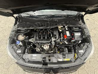 Opel Corsa 1.2 Edition picture 7