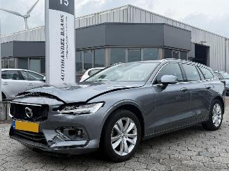 skadebil auto Volvo V-60 2.0 B3 Inscription AUTOMAAT 2021/1