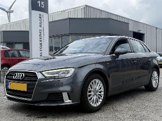 skadebil auto Audi A3 Sportback 1.0 TFSI Sport Lease Edition 2017/1