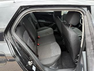 Skoda Fabia 1.0 TSI Selection picture 14