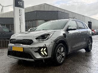 skadebil auto Kia Niro 1.6 GDi PHEV ExecutiveLine 2021/9