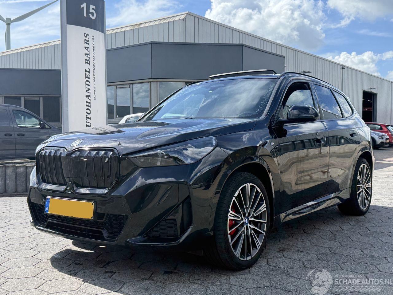 BMW iX1 M sport Pro xDrive30 67 kWh