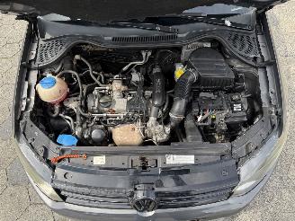 Volkswagen Polo 1.2 TSI Highline PANO picture 7