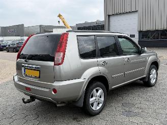 Nissan X-Trail 2.0 Columbia 2wd picture 4