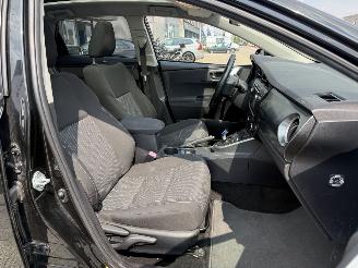 Toyota Auris 1.8 Hybrid AUTOMAAT picture 14