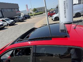 Volkswagen Up! 1.0 high up! picture 8