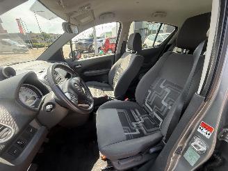 Suzuki Splash 1.0 VVT Exclusive picture 14