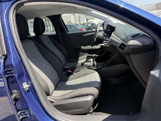 Opel Corsa 1.2 Edition picture 15