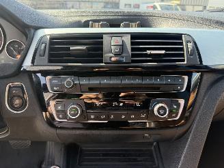 BMW 3-serie 318i Edition M Sport Shadow High Executive picture 17