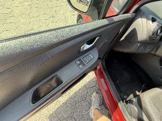 Renault Clio 0.9 TCe Zen picture 16