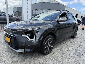 damaged passenger cars Kia Niro 1.6 GDi PHEV DynamicLine 2022/8
