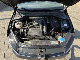 Volkswagen Golf 1.2 TSI Comfortline picture 6