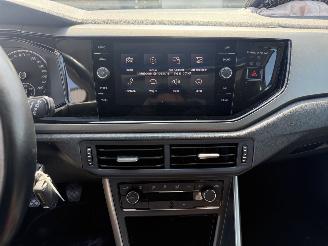 Volkswagen Polo 1.0 TSI PANO picture 16