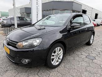 Vaurioauto  passenger cars Volkswagen Golf 1.4 TSI Highline 2009/2